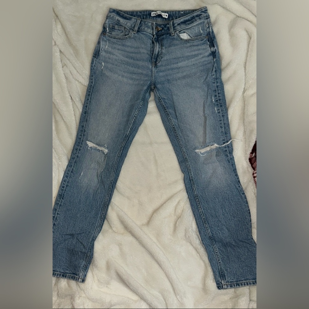 Zara Ripped Jeans